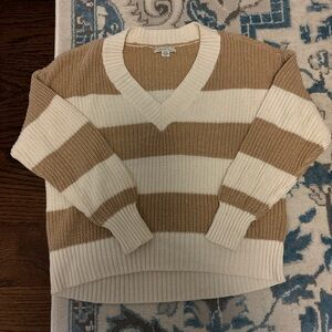 American eagle striped tan and white sweater